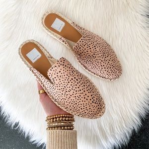 Leopard Mules 8.5
